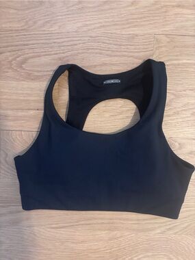 Oiselle Black Racerback Sports Bra - 32B